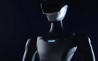 海尔与星动纪元共研“赛博管家” ，最会用家电的机器人亮相！